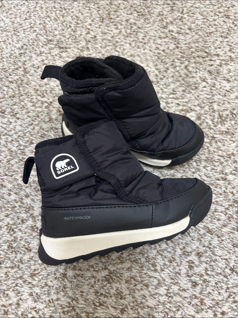 Sorel Whitney II Plus children's winter boots 9